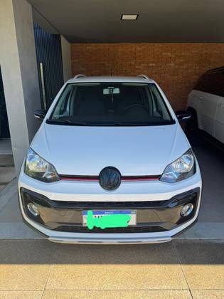 VOLKSWAGEN UP 1.0 170 TSI TOTAL FLEX XTREME 4P MANUAL VOLKSWAGEN UP 1.0 170 TSI TOTAL FLEX XTREME 4P MANUAL
